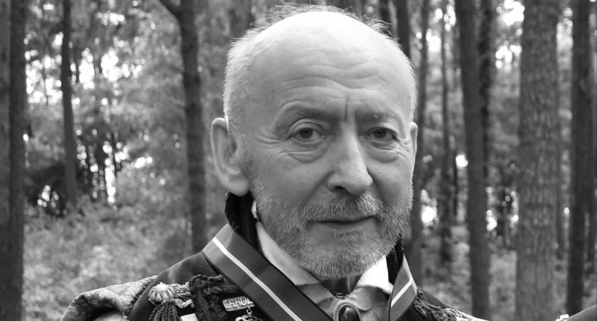 Na zdjęciu zmarły Zenon Lewek / Fot. Facebook / Powiat Ostrzeszowski 