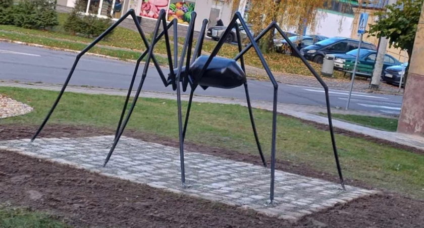zdjęcie rzeźby autorstwa Zbigniewa Bilskiego/fot.: UM w Pajęcznie 