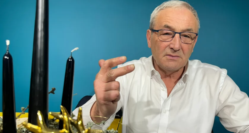 Na zdjęciu Marek Jednak, wójt gminy Strzelce Wielkie, który jest spokojny o swoją przyszłość. Nawet jeśli nie zostanie wybrany, to będzie miał poczucie, że zrobił wiele