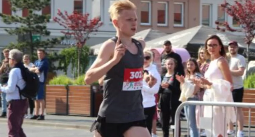 Na zdjęciu Michał Bator podczas wieluńskiej pętli, źródło: PMDKiS Wieluń