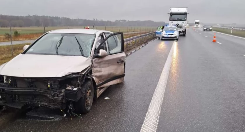 Na zdjęciu miejsce środowej kolizji / Fot. KPP Wieruszów