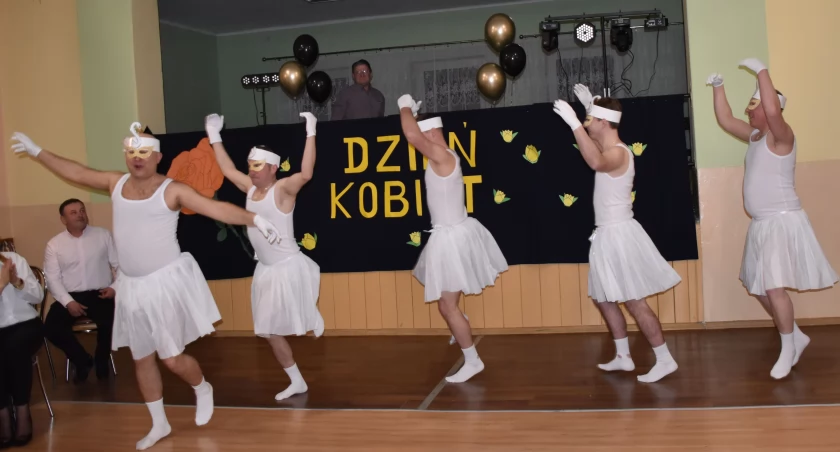 zdjęcie członków zespołu 