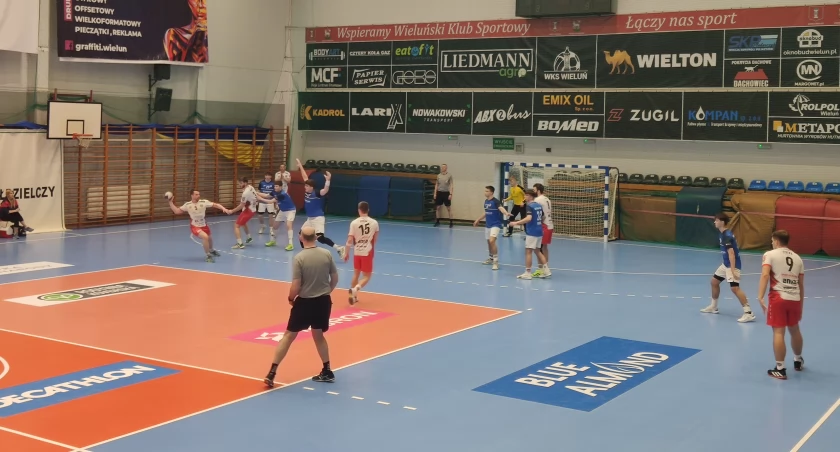 MKS Wieluń pokonał SMS Kielce po rzutach karnych. fot. Łukasz Płuciennik.