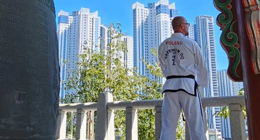 Na zdjęciu szef Taekwon-do SKT.Niedźwiedź Andrzej Zmyślony. fot. Taekwon-do SKT.Niedźwiedź 