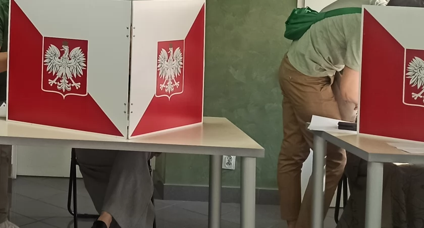 zdjęcie lokalu wyborczego/fot.: Magdalena Lizurej