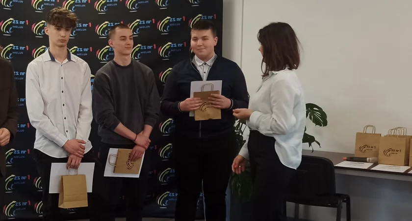 zdjęcie finalistów konkursu/fot.: Magdalena Lizurej