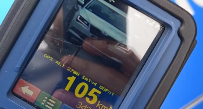 Na zdjęciu pojazd, który przekroczył prędkość / Fot. KPP Radomsko 