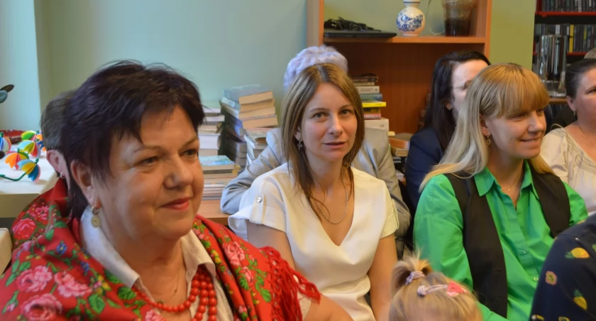 Spotkanie w bibliotece pokazało aktywność i pomysłowość mieszkańców gminy/fot.: Ela Wodecka 