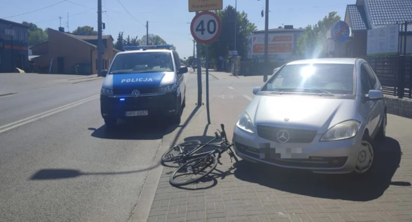 Na zdjęciu miejsce wypadku, na ul. Czaplinieckiej w Bełchatowie / Fot. KPP Bełchatów