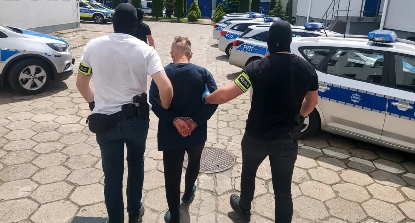 Na zdjęciu zatrzymany 41-latek / Fot. KPP Bełchatów