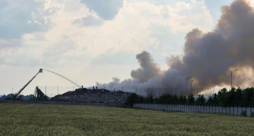 Na zdjęciu miejsce pożaru w Olszowej / Fot. Facebook / OSP Myjomice-Ostrówiec