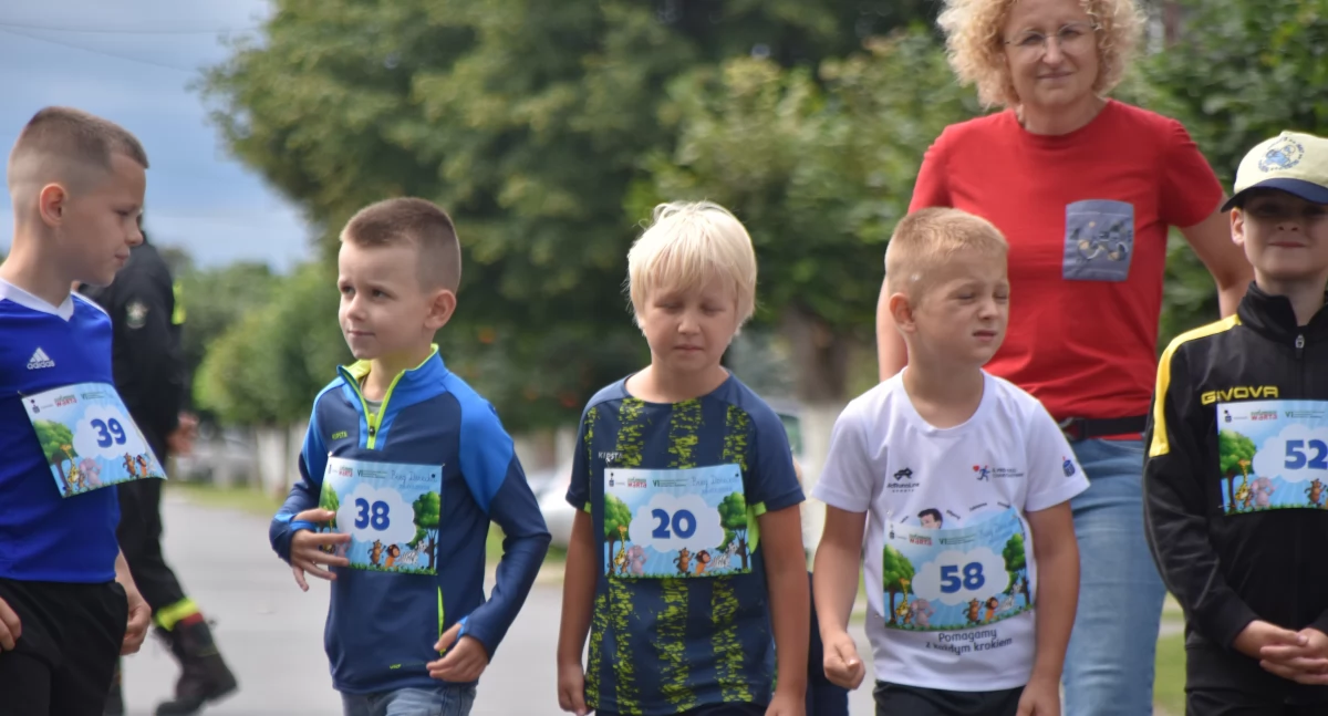 zdjęcie z zawodów biegowych cross patówka 2024 w dylowie rządowym