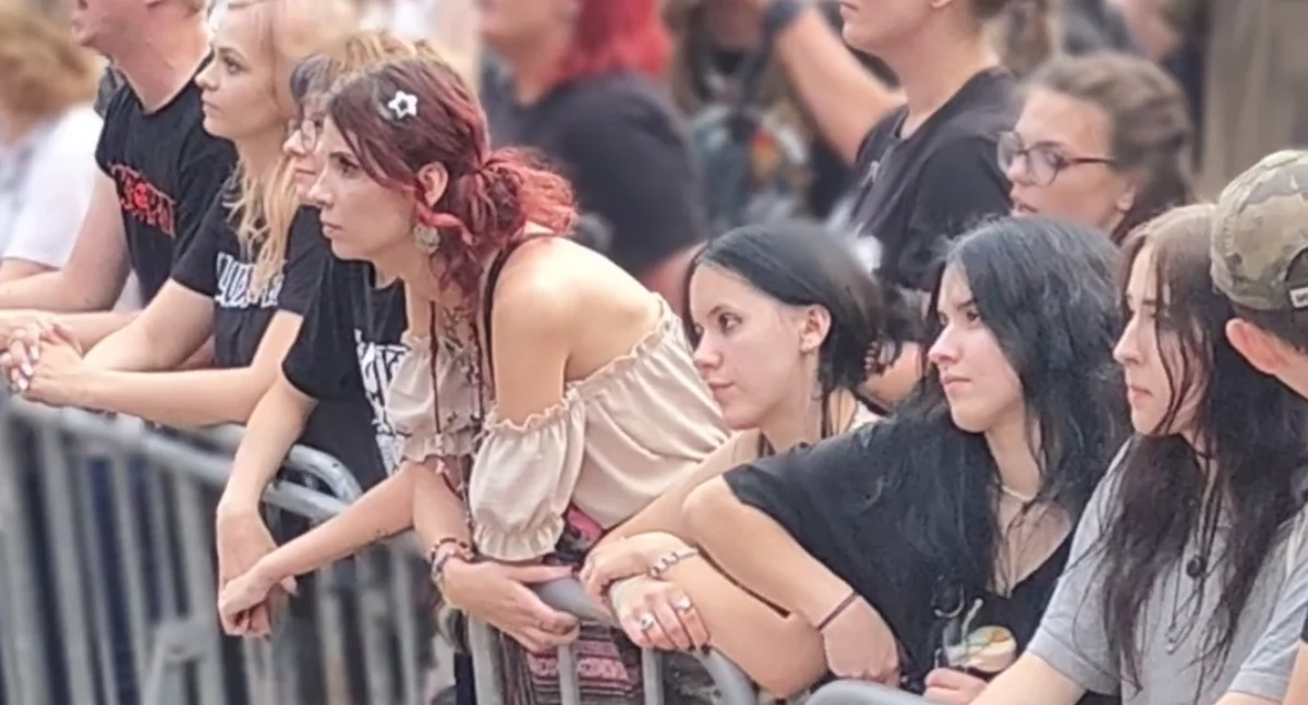 Na sobotnich rockowych koncertach Luxtorpedy i Pidżamy Porno zjawiło się wielu młodych ludzi/fot Łukasz Płuciennik ( wszystkie )