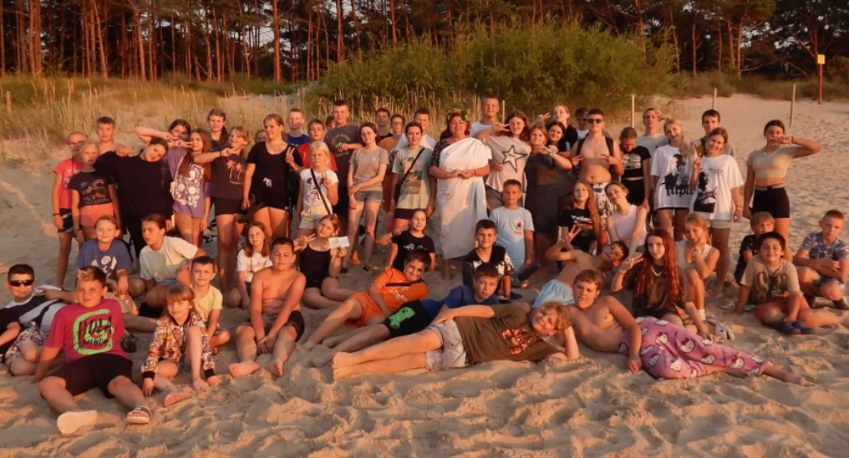 Na zdjęciu uczestnicy kolonii z Sulmierzyc / Fot. Facebook / Szkoła Podstawowa im. Sebastiana Fabiana Klonowicza w Sulmierzycach 