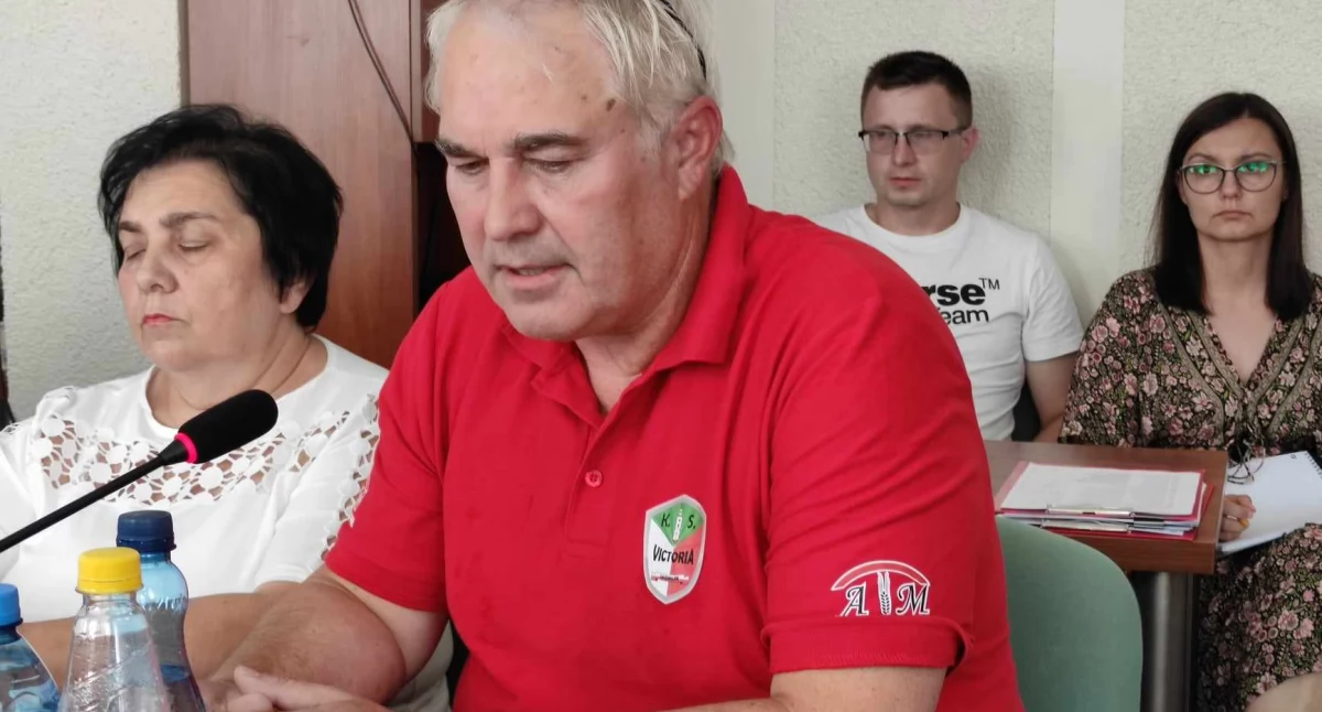 Na piknik rodzinny w Skomlinie zaprasza Adam Spodymek, prezes Klubu Sportowego Victoria/fot.: Ela Wodecka 