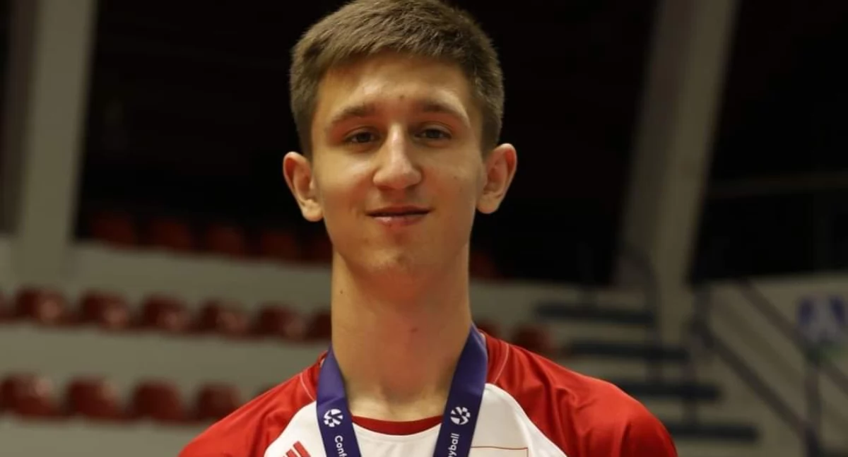 Na zdjęciu Wiktor Gołębiowski, nowy środkowy wieluńskiego WKS-u/fot.archiwum prywatne Wiktor Gołębiowski ( wszystkie )