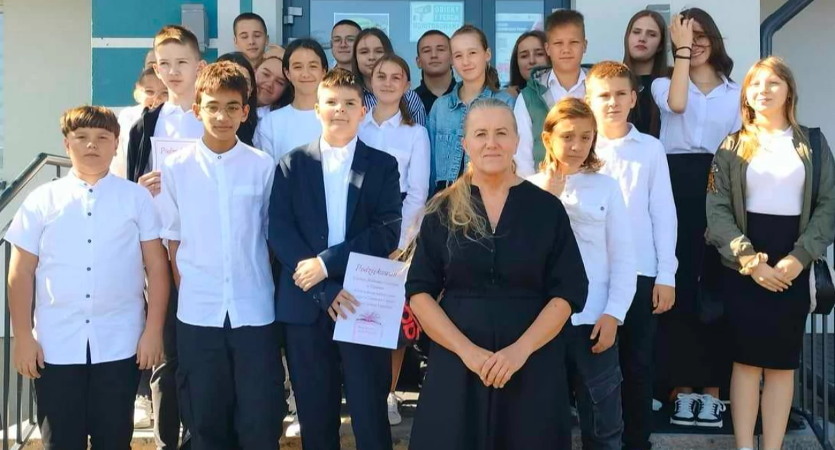 Zdjęcia z Narodowego czytania w Pątnowie / fot.: Ewelina Zychla