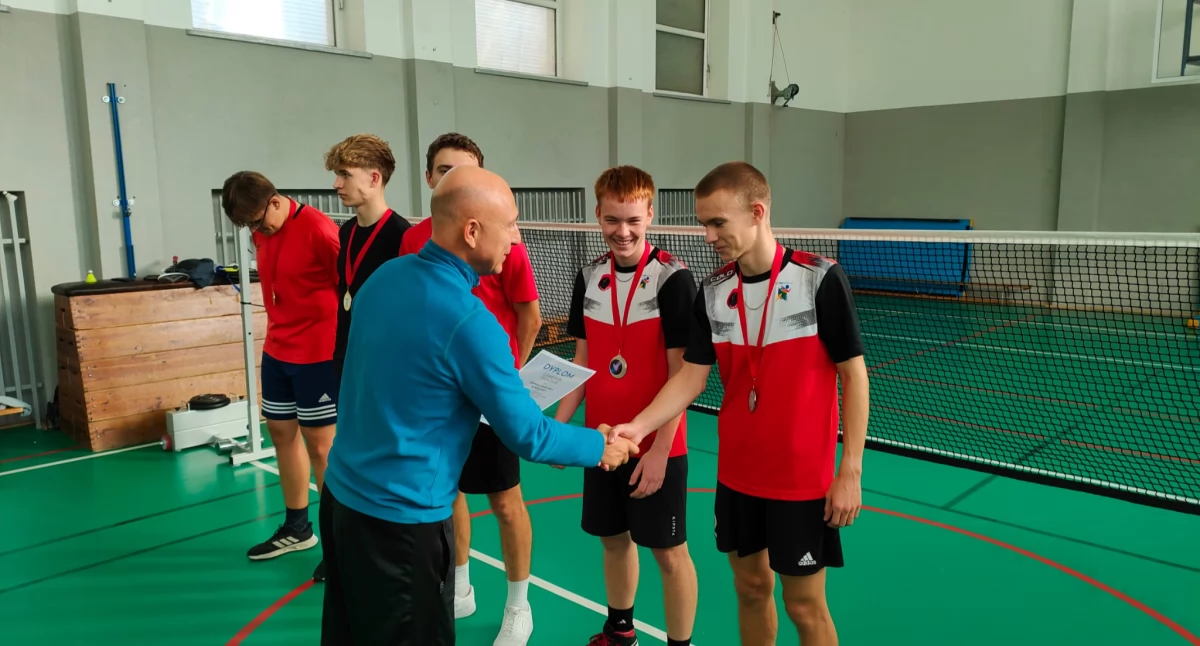 Na zdjęciu zwycięzcy wśród chłopców/ fot. ZSZ Wieluń ( wszystkie )