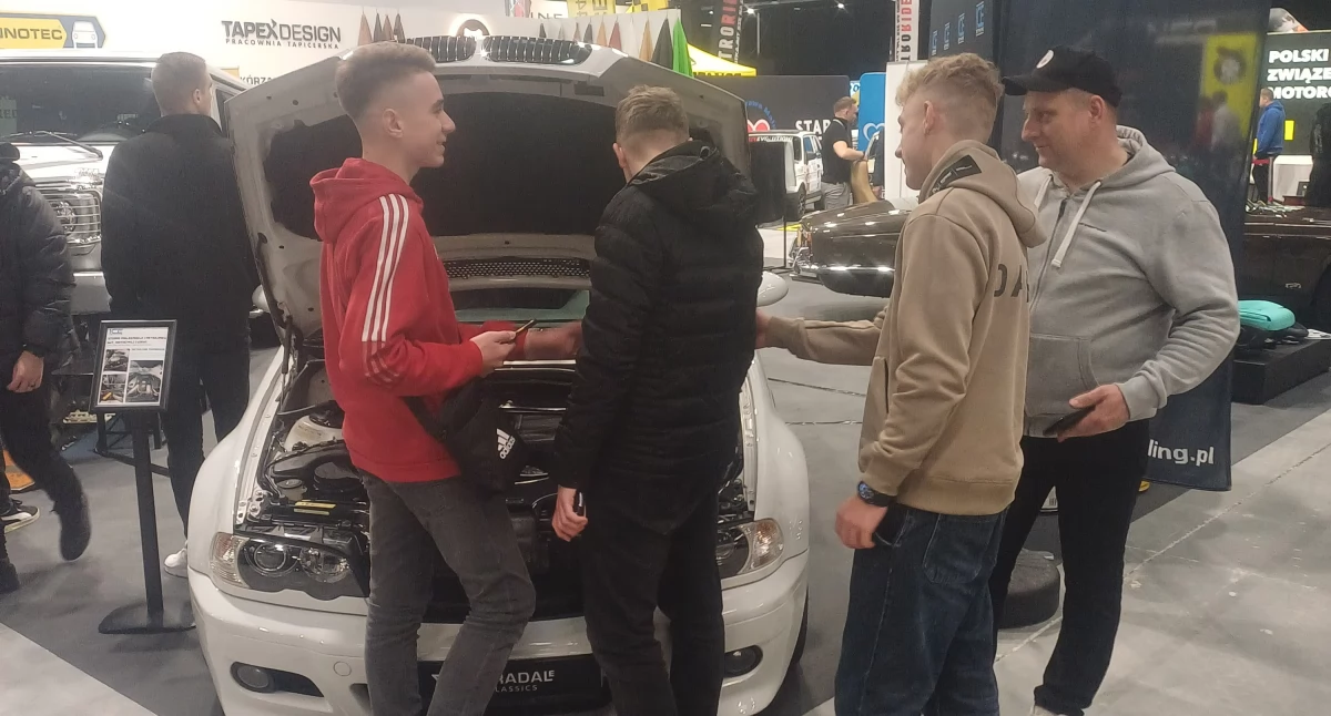 Uczniowie szkół średnich z Wielunia na Warsaw Motor Show / fot.: archiwum prywatne