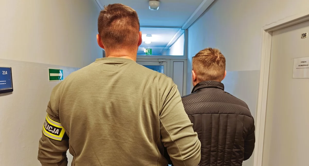 Na zdjęciu moment zatrzymania jednego z mężczyzn / Fot. KPP Wieluń