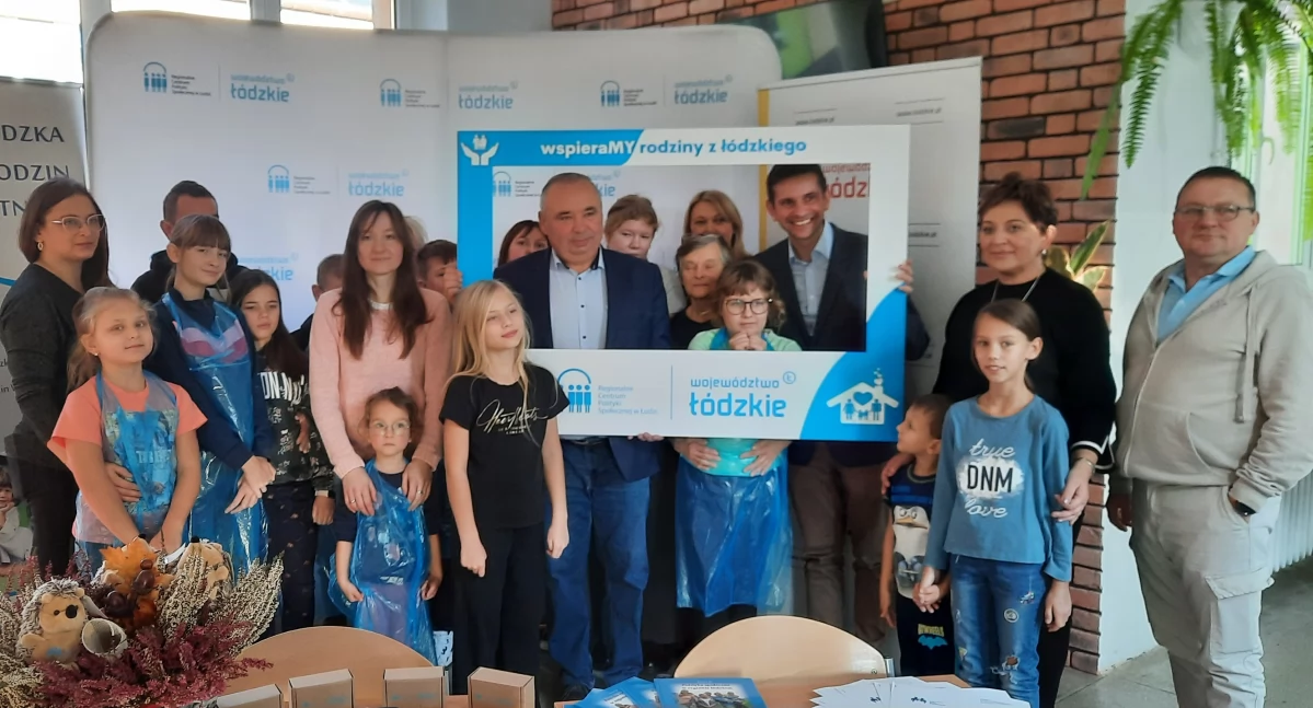 Zdjęcie przedstawiające uczestników spotkania, fot.: SP w Konopnicy