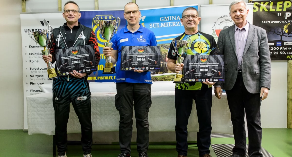 zdjęcie z zawodów strzeleckich w Sulmierzycach / fot.: archiwum Okręgowego Klubu Strzelectwa Sportowego 