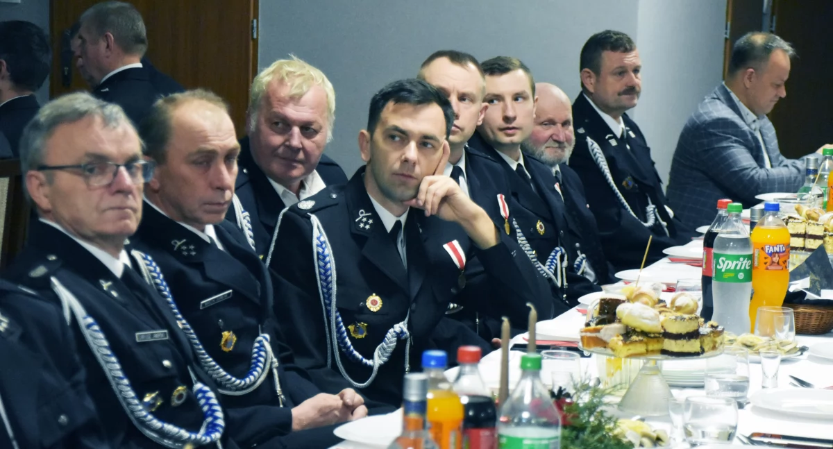Zdjęcia z imprezy: Spotkanie Opłatkowe jednostek OSP z gminy Ostrówek / fot.: Sławomir Rajch