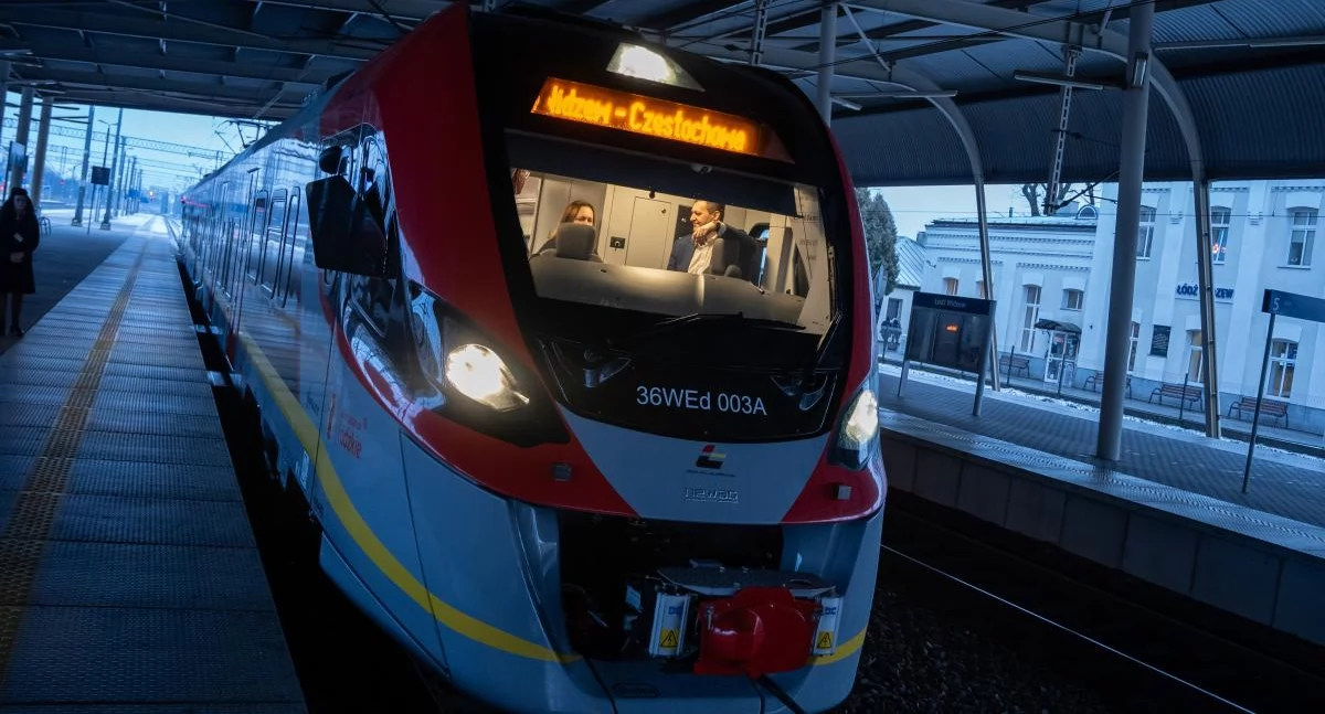 Od 15 grudnia 2024 r. w powiecie pajęczańskim kursują pociągi zabierające podróżnych do Częstochowy i Łodzi (fot. UMWŁ) 
