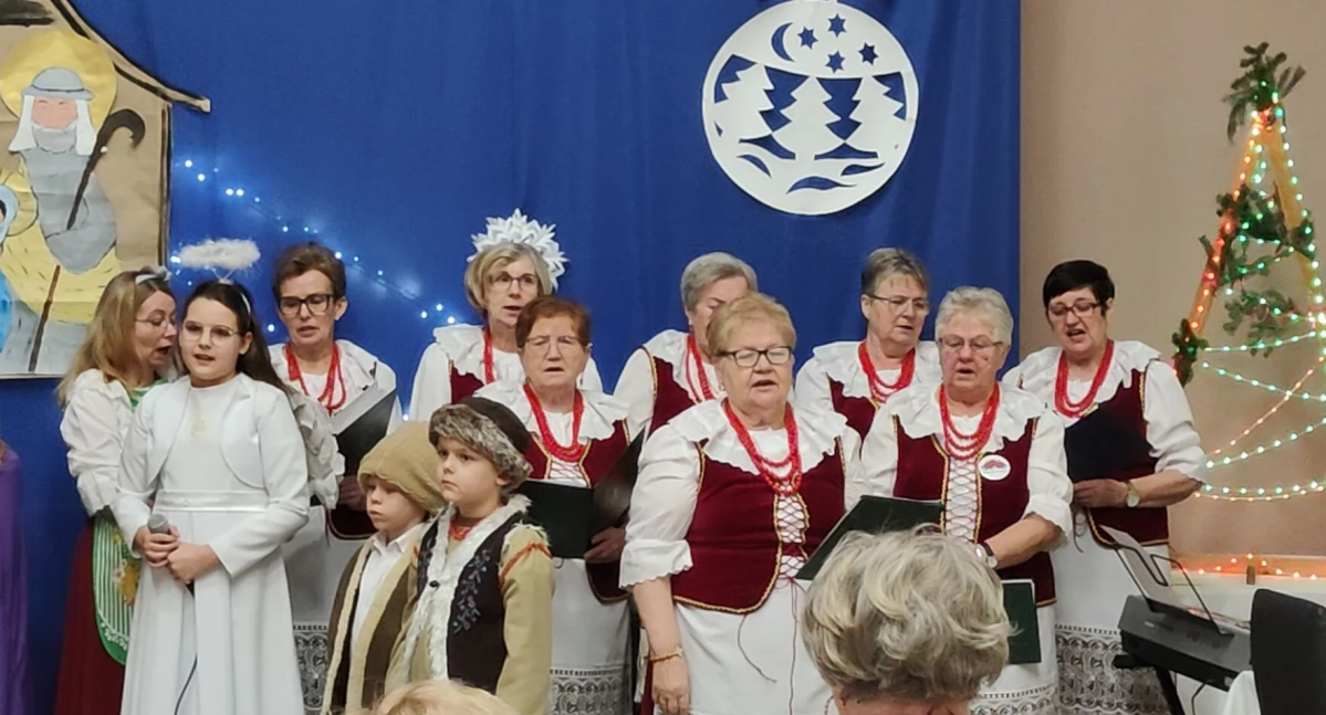 Na zdjęciu uczestnicy XIII Spotkania Noworocznego w Kamionce/ fot.: Sołectwo Kamionka 