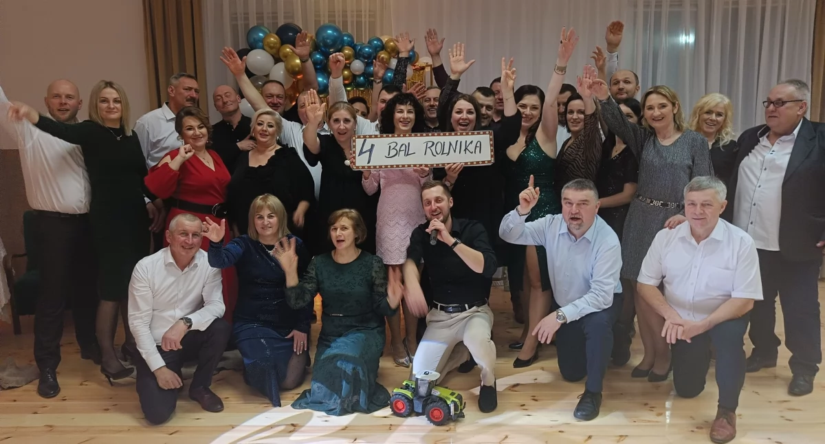 Zdjęcie gości IV Balu Rolnika w Walkowie/fot.: KGW Walków