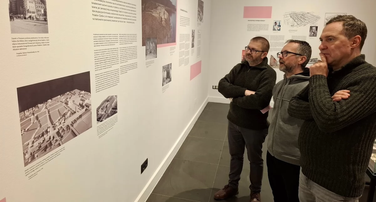 Zdjęcie z wystawy „Iluzje wszechwładzy” w Centrum Kultury ,,Zamek