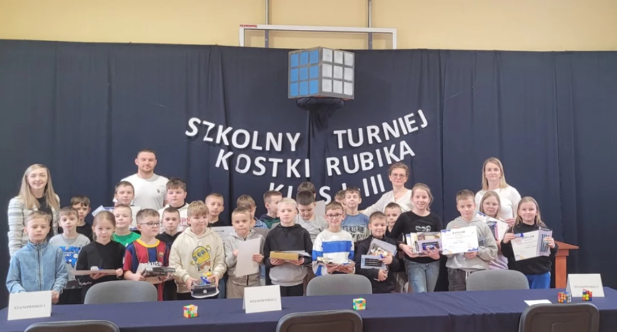 edukacja, Szkolny Turniej Kostki Rubika Osjakowie - zdjęcie, fotografia