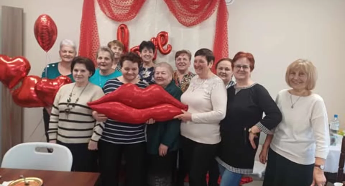 seniorzy, Radosne Walentynki Klubu Seniora Pątnowie - zdjęcie, fotografia