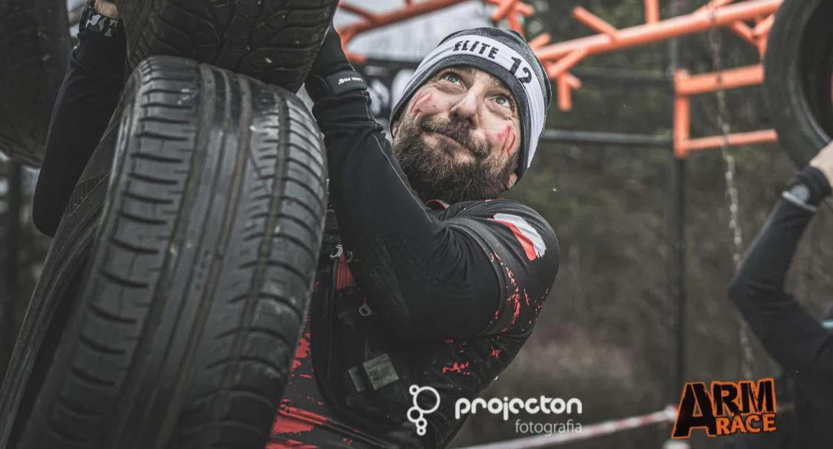 Na zdjęciu Tomasz Rolnik podczas rywalizacji w ArmRace na Górze Kamieńsk/fot.projacton fotografia (wszystkie)