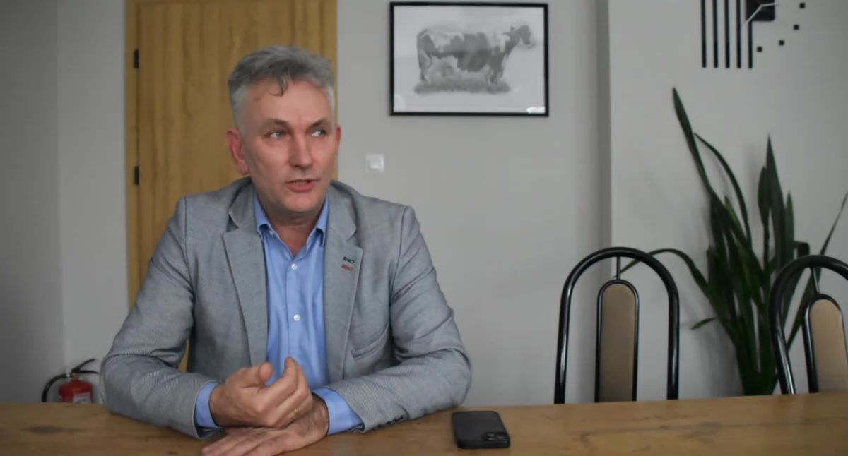 Na zdjęciu Marek Kapica, prezes Spółdzielni Dostawców Mleka w Wieluniu, otwarcie mówi o sprawie/fot.: Sławomir Rajch
