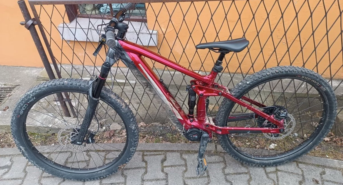 Na zdjęciu skradziony rower, który udało się odzyskać funkcjonariuszom / Fot. KMP Częstochowa