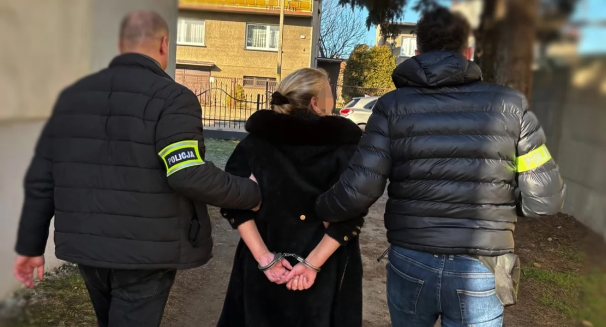 Na zdjęciu zatrzymana 52-latka / Fot. KPP Radomsko