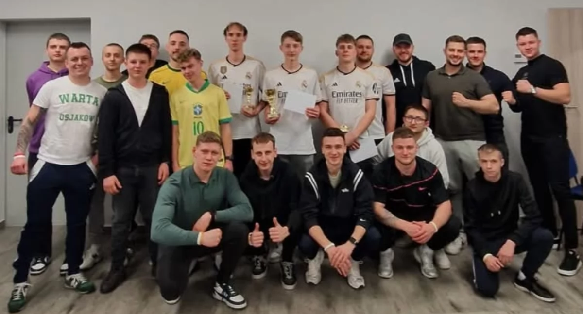 Na zdjęciu uczestnicy turnieju FC 25 w Osjakowie/fot. Mateusz Adamowski (wszystkie)