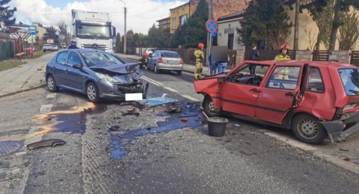 Na zdjęciu miejsce wypadku w Radomsku / Fot. KP PSP Radomsko 