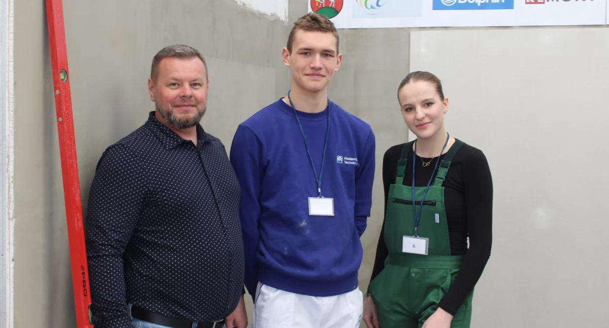 Na zdjęciu Magdalena Urbaniak oraz Damian Kwiatkowski- tegoroczni finaliści Ogólnopolskiej Olimpiady ,,BUDUJ z PASJĄ