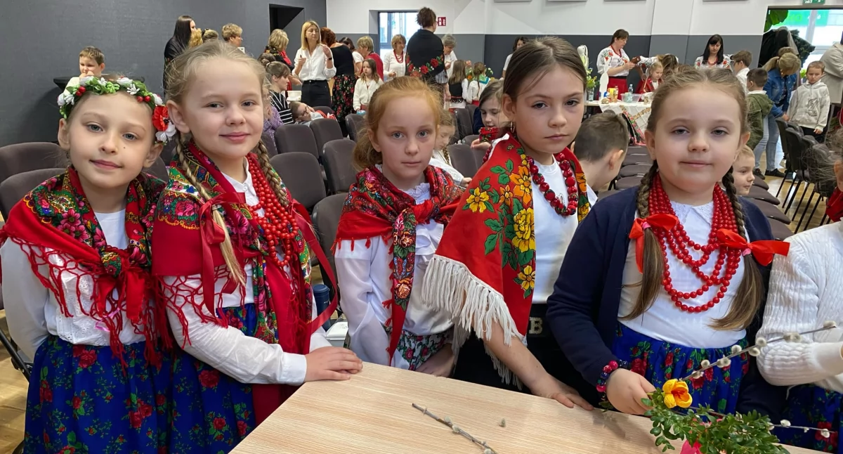 Zdjęcie z warsztatów wielkanocnych w Gminnym Centrum Kultury i Bibliotece Publicznej w Konopnicy/ fot.: Iwona Augustyniak
