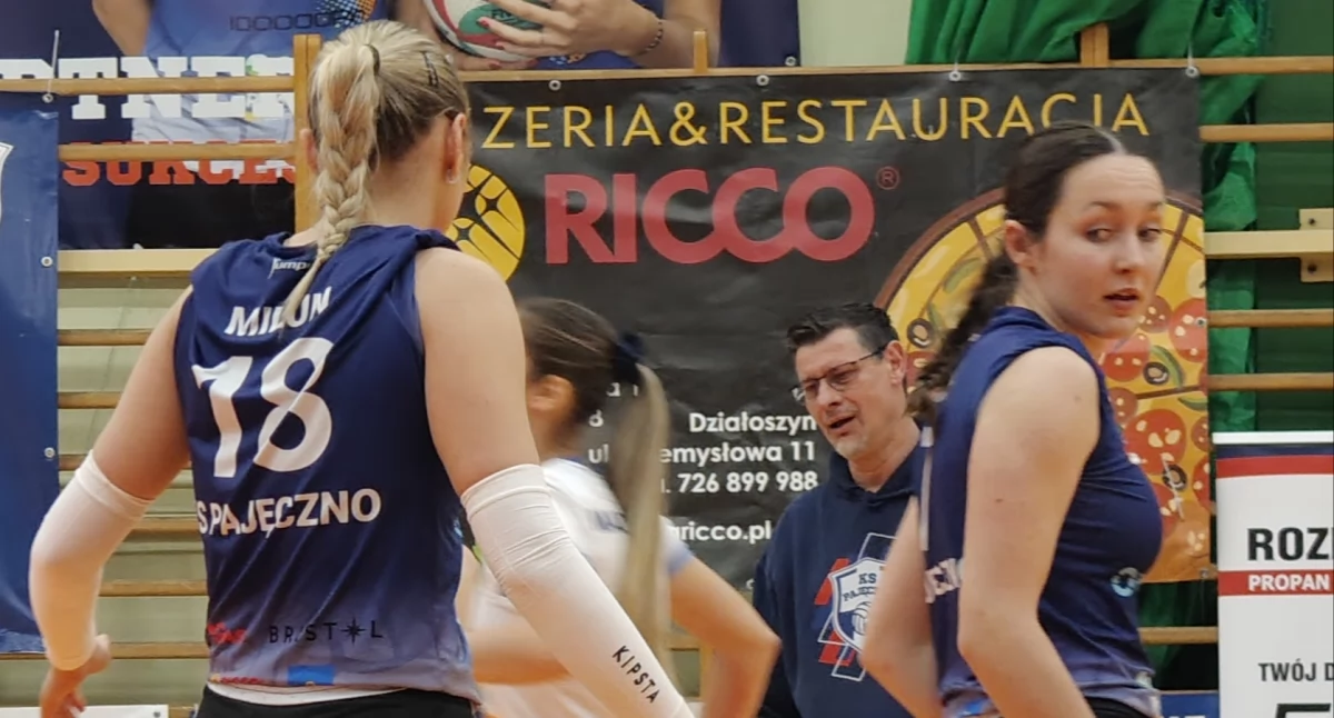 Na zdjęciu siatkarki Klubu Sportowego Pajęczno/fot. Łukasz Płuciennik 