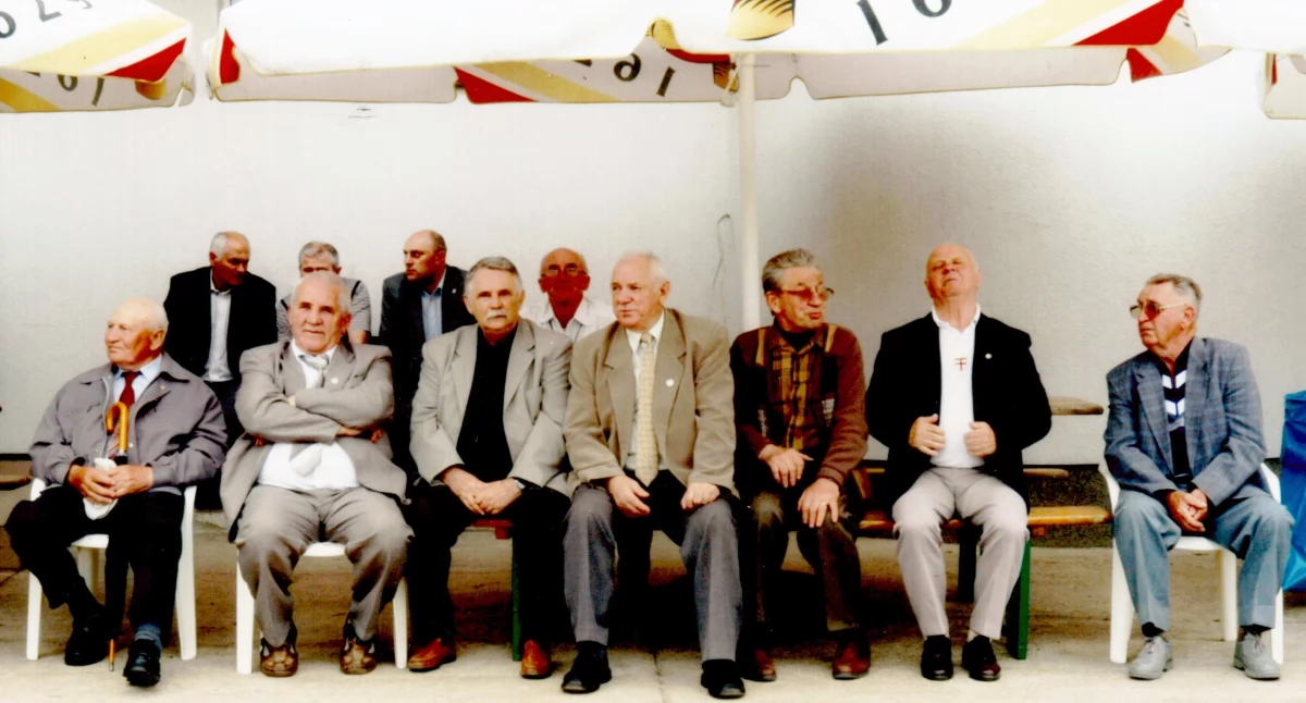 Zdjęcie z jubileuszu 50 lat WKS Wieluń, Henryk Garncarek (pierwszy z prawej) /fot. archiwum prywatne Tomasz Smolnik (wszystkie)