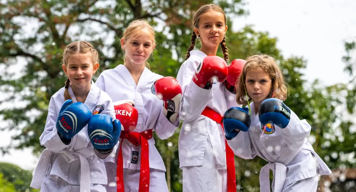 Na zdjęciu zawodniczki klubu Taekwon-do SKT.Niedźwiedź/fot. SKT. Niedźwiedź 