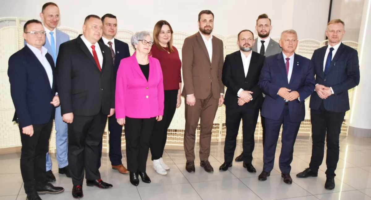 Na zdjęciu koalicjanci PSL i PiS w Powiecie Wieluńskim / fot.: Sławomir Rajch