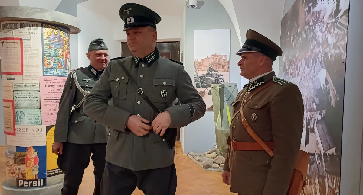 Zdjęcia z XVII edycji nocy muzeów w Muzeum Ziemi Wieluńskiej w Wieluniu / fot.: Elżbieta Mizak