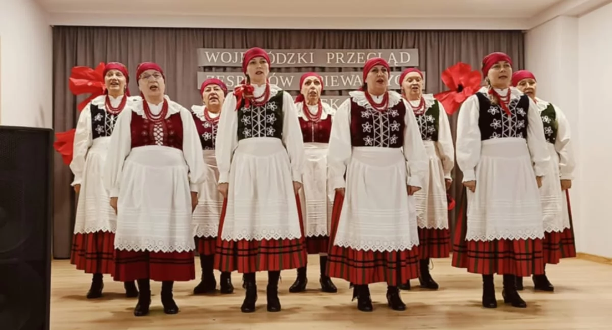 Na zdjęciu Zespół Śpiewaczy ,,Jacy Tacy