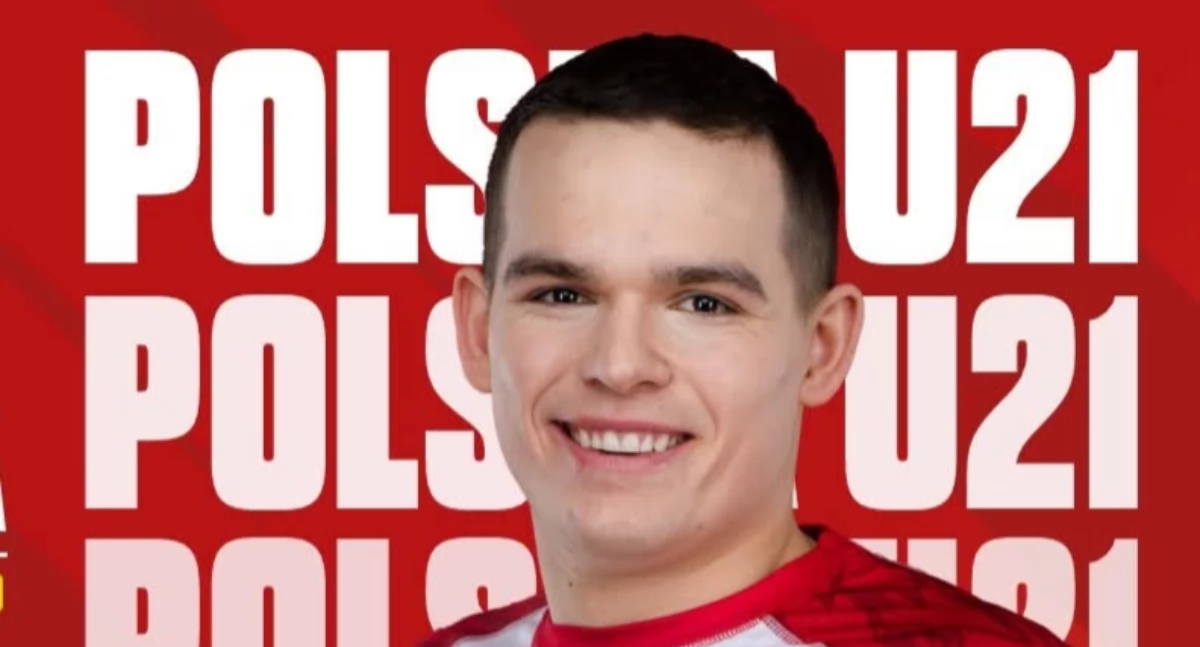 Na zdjęciu Franciszek Wierzbicki, obrotowy reprezentacji Polski. Wychowanek MKSu Wieluń gra obecnie w barwach AZS AWF Biała Podlaska/fot. Handball Polska