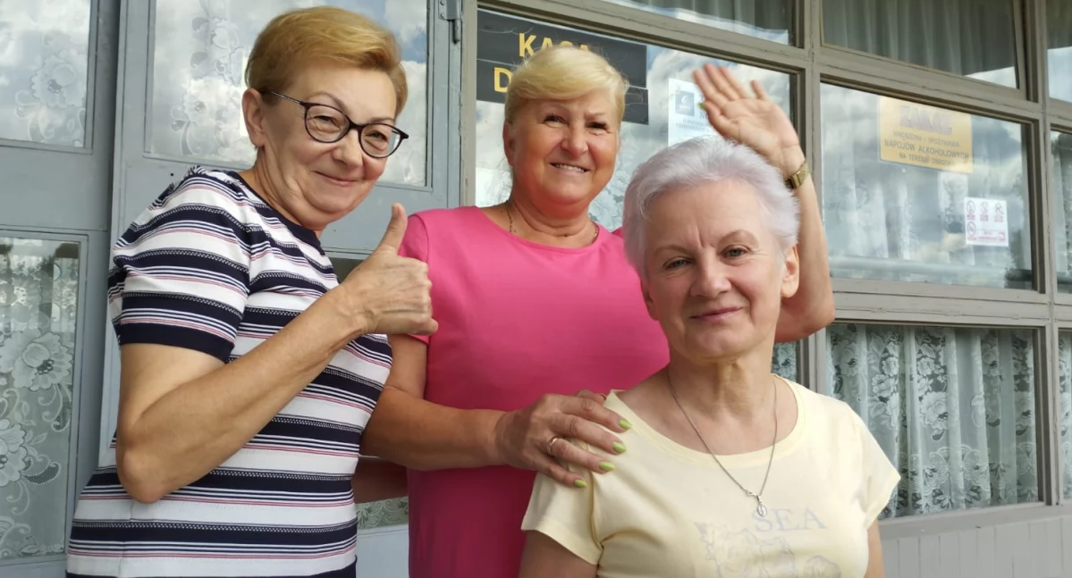 Na zdjęciu członkinie zarządu Koła Terenowego PZERiI w Działoszynie. Od lewej Jadwiga Godszling, Małgorzata Frańczak, Elżbieta Leszczyk / fot.: Joanna Major