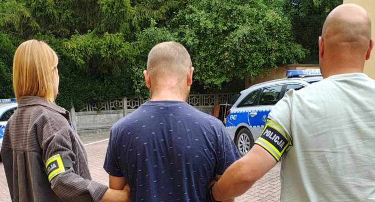 Zdjęcie z zatrzymania przez pajęczańskich policjantów Ukraińca podejrzanego o zabójstwo brata / fot.: KPP w Pajęcznie